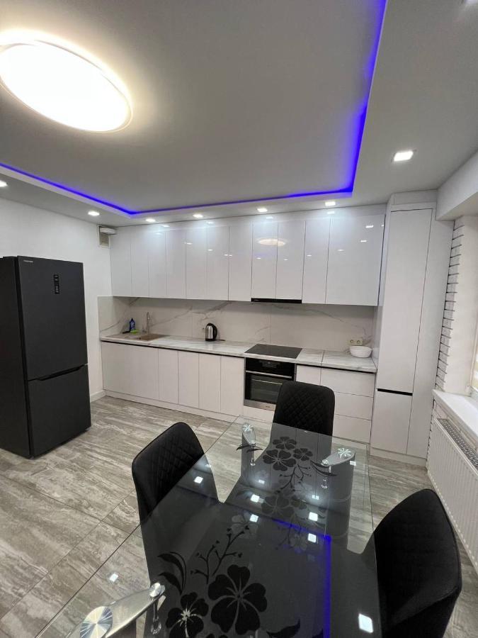 Luxrent Chisinau Exterior foto