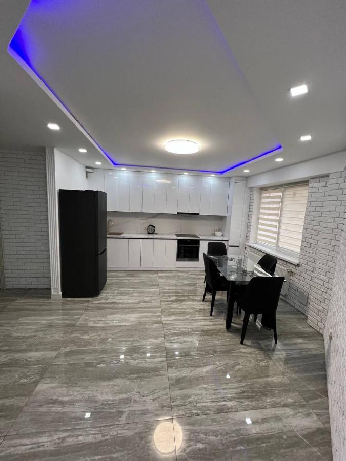 Luxrent Chisinau Exterior foto